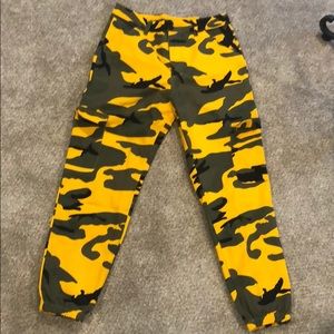 Camo pants